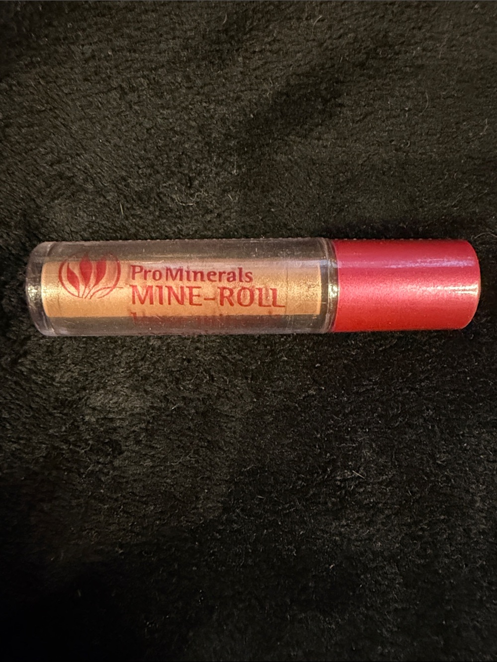 ProMinerals MINE-ROLL Roll-On Loose Mineral Eye Color — Golden Pear